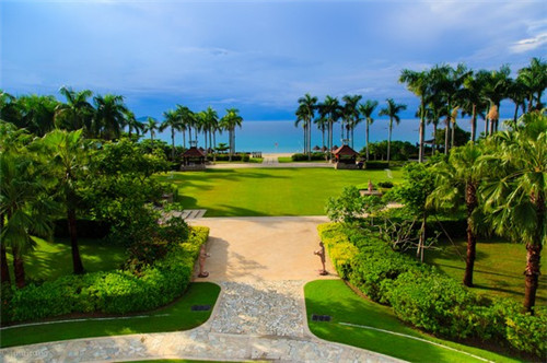 崇礼县汉堡加盟费多少钱，哆克士炸鸡汉堡加盟在崇礼县开店有哪些优势