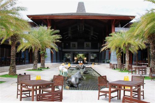 奶茶加盟店哪个品牌人气高，尚品冰城2025可以加盟吗