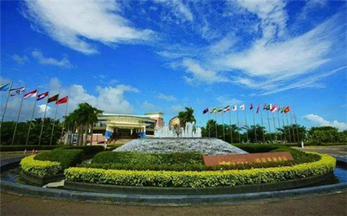 探店赚钱吗，刚毕业创业探店怎么样